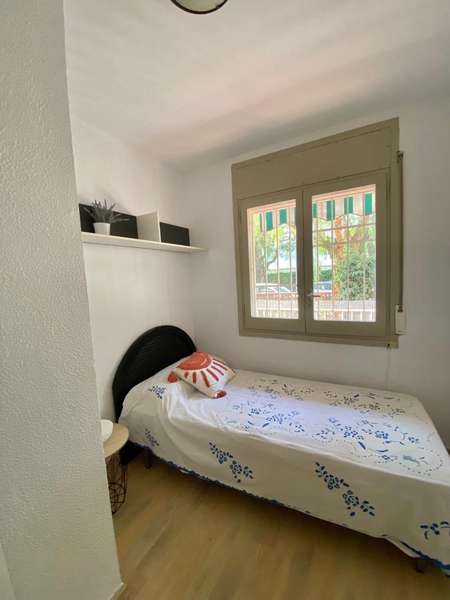 Mediterranean Escape Barcelone Extérieur photo